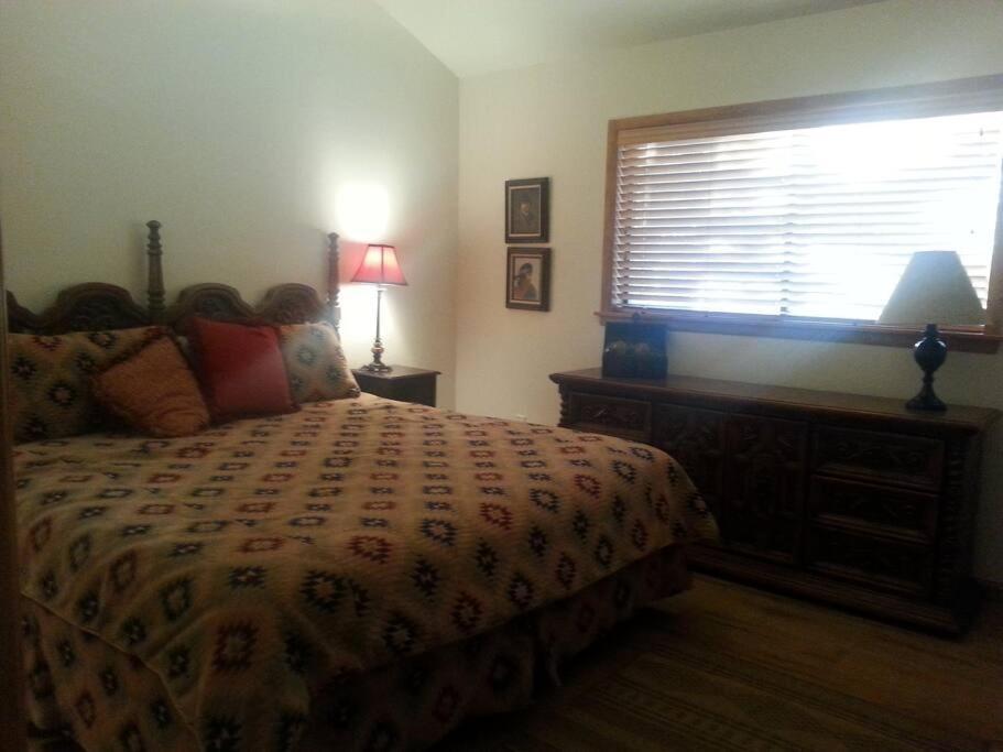 Cozy Flagstaff Home In Cool Pines - Country Club ภายนอก รูปภาพ